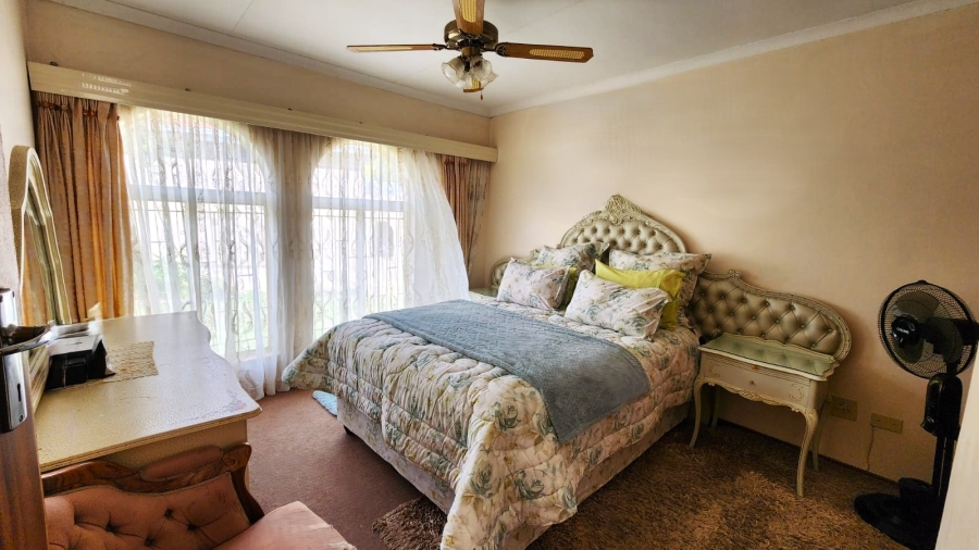 2 Bedroom Property for Sale in Heuwelsig Free State